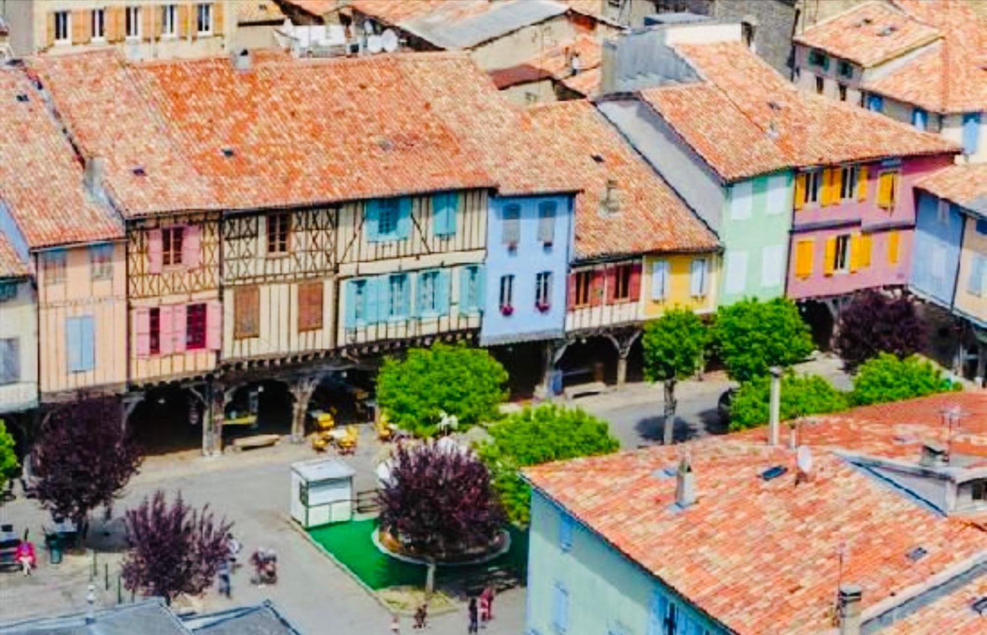 Hote Labyrinthe Sur La Place Chambres D, Hotes , Calme ,Netflix 米尔普瓦 外观 照片
