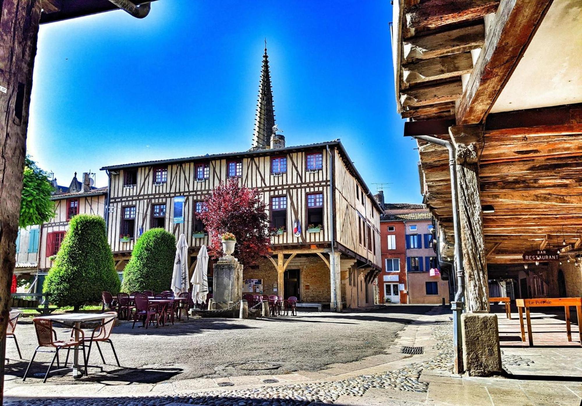 Hote Labyrinthe Sur La Place Chambres D, Hotes , Calme ,Netflix 米尔普瓦 外观 照片