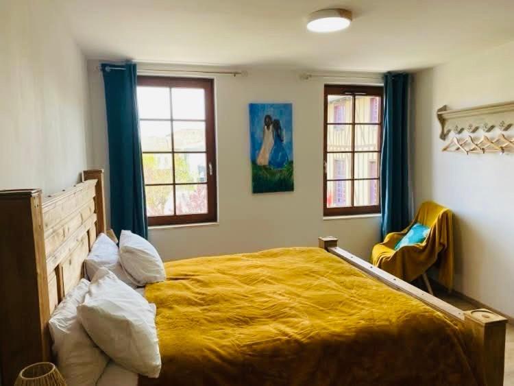 Hote Labyrinthe Sur La Place Chambres D, Hotes , Calme ,Netflix 米尔普瓦 外观 照片